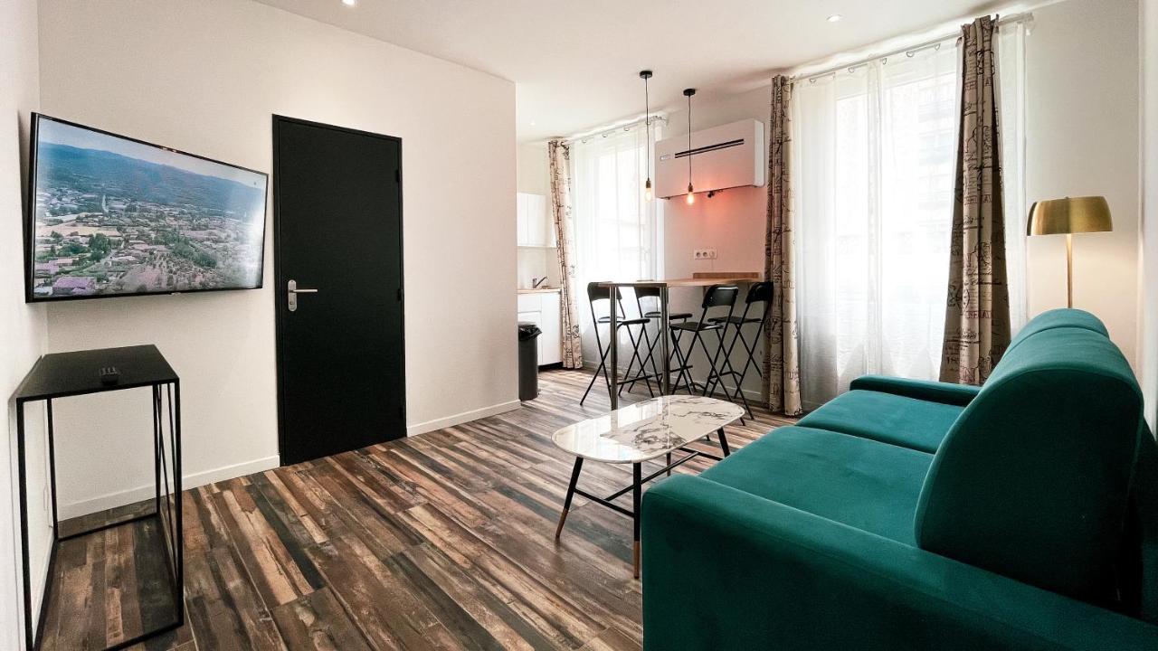 Kyriad Marseille Blancarde - Timone Екстериор снимка